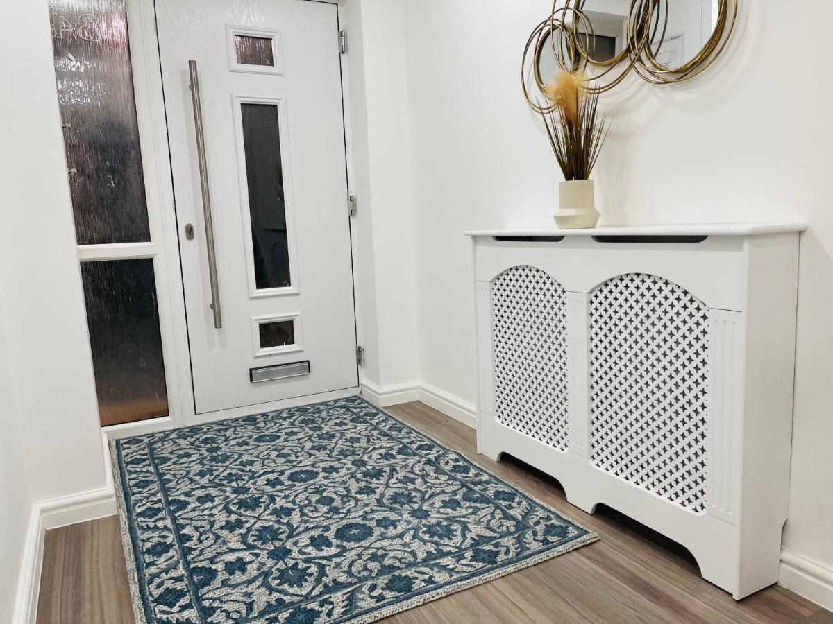 Riverside Premium En Suite Double Room E14 London Exterior photo